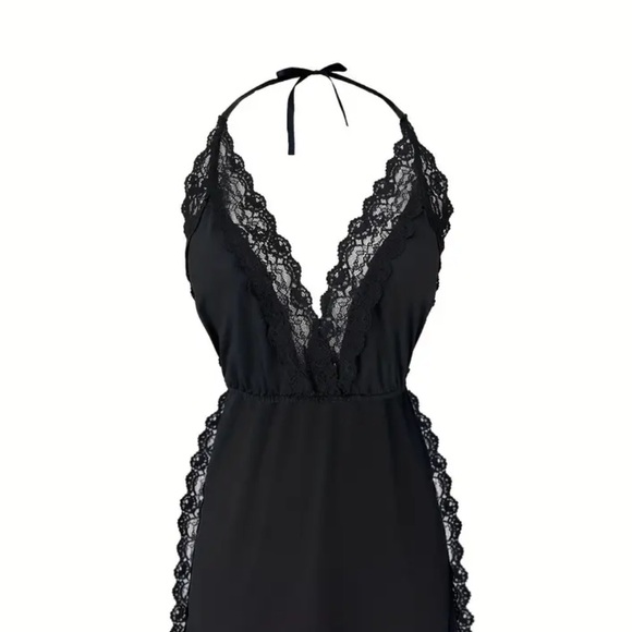 NEW•1X•CREME DE LA CREME BE BOLD BLACK SLINKY LACE SLIP DRESS - Picture 6 of 13
